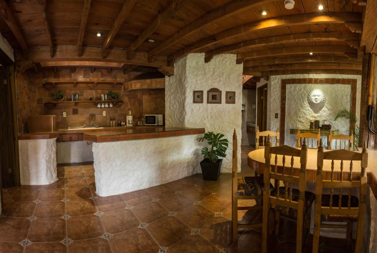 Hotel Bosques Del Sol Suites San Cristóbal de Las Casas Dış mekan fotoğraf